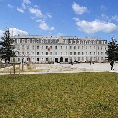 Residhome Caserne De Bonne