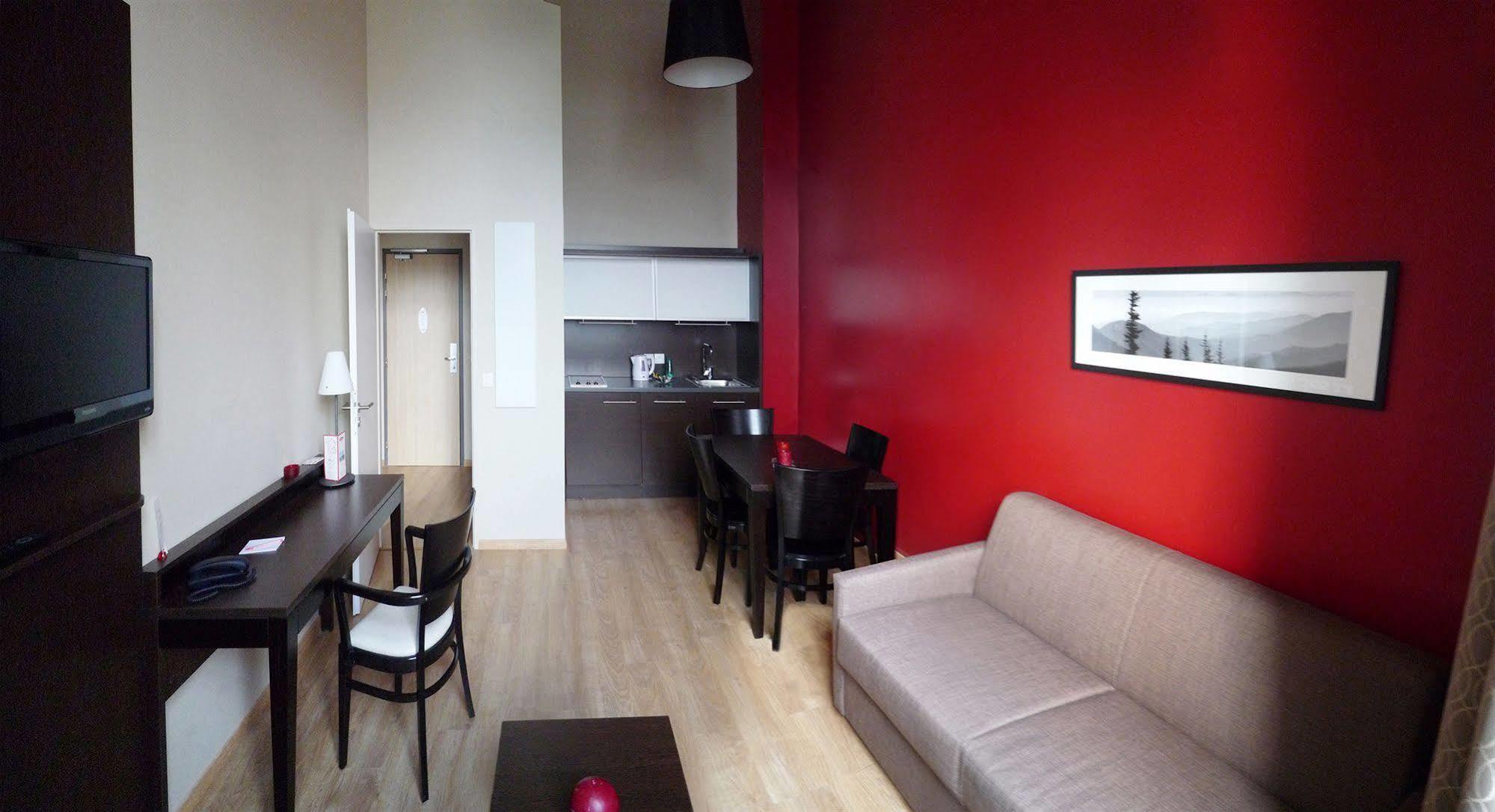 Residhome Caserne De Bonne